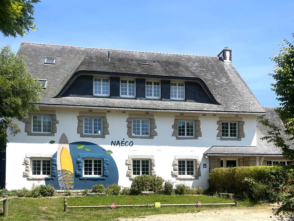 Facade Auberge Naéco Erdeven