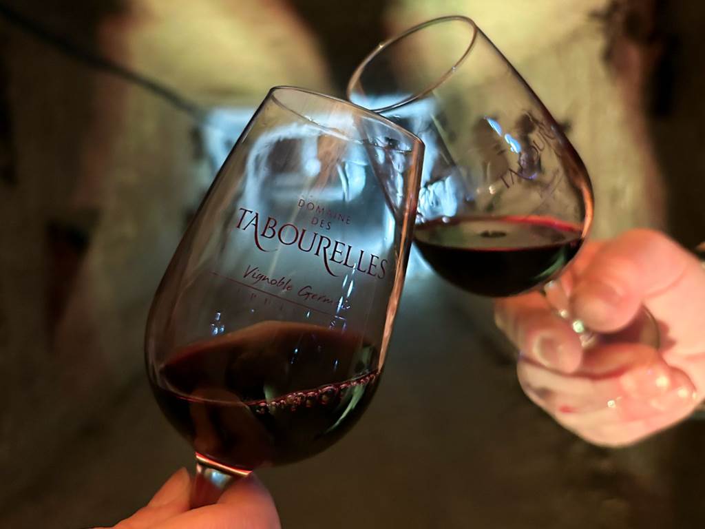 dégustation de vin - domaine des tabourelles