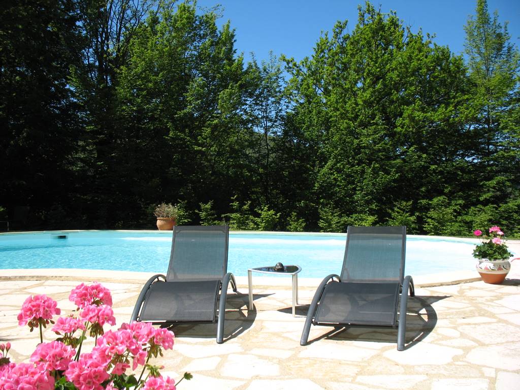 Villa Ric, détente en amoureux, soleil et piscine chauffée
