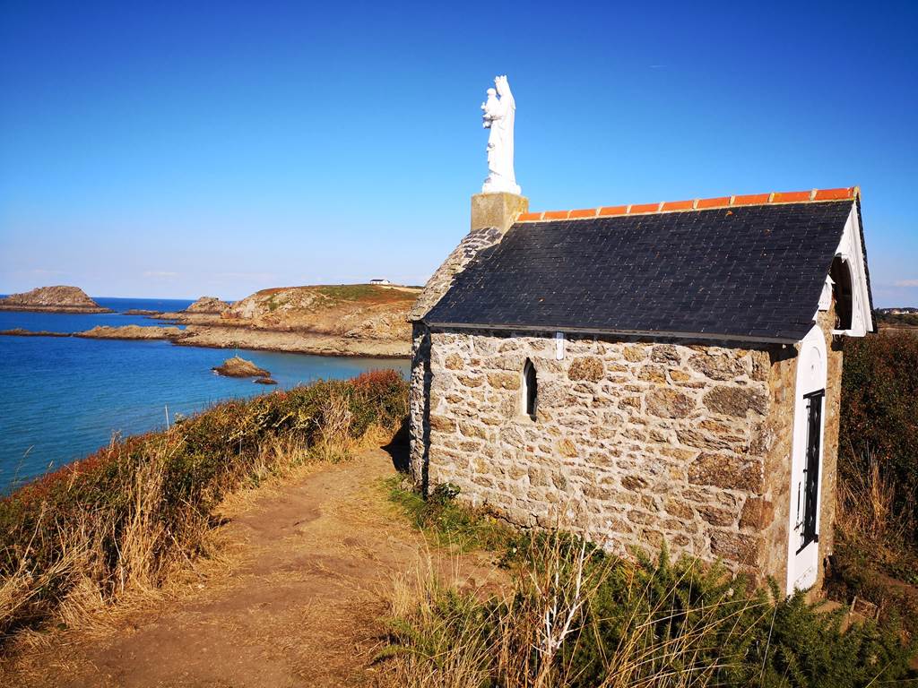 Notre Dame des Flots