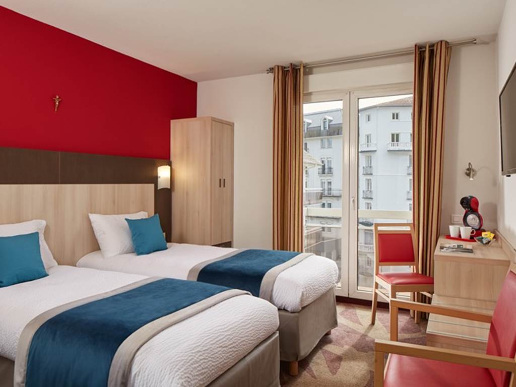 Lourdes hôtel Roissy