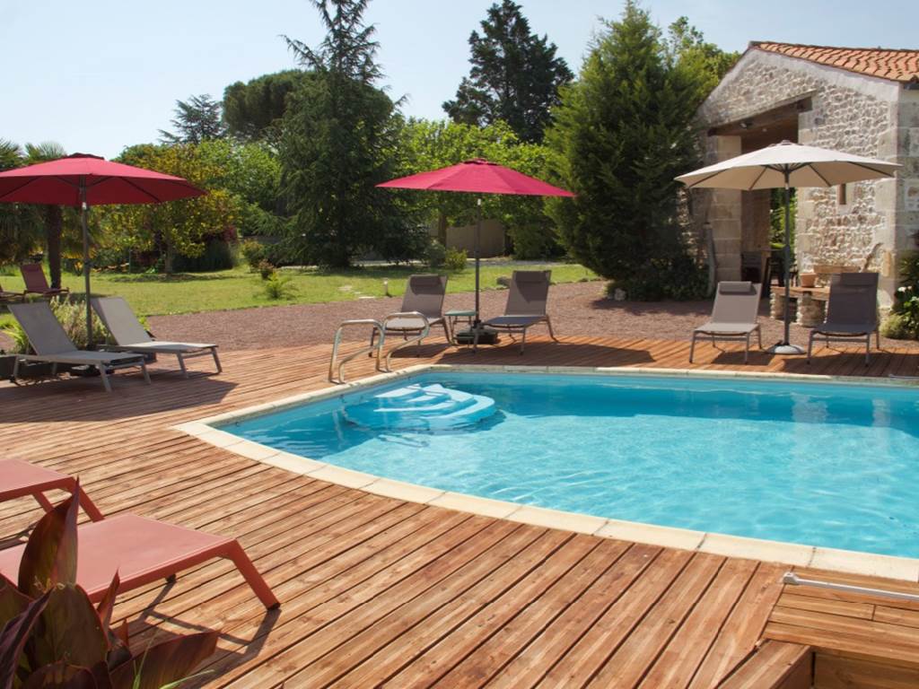 Charentine_Piscine_230603 - 8