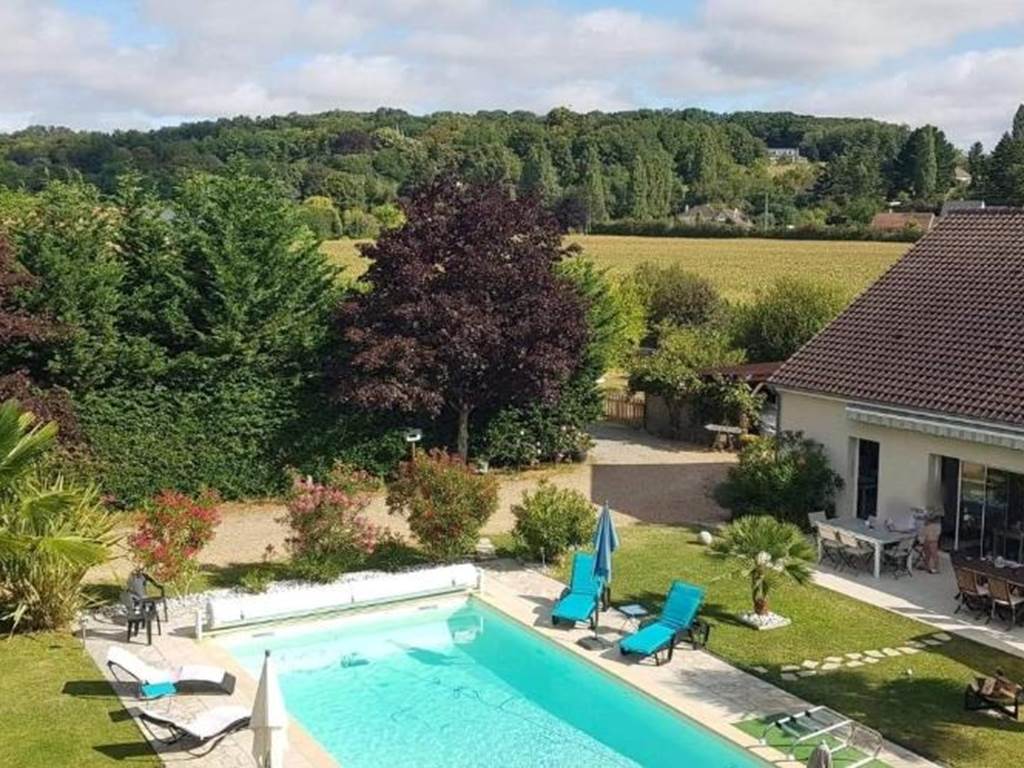 sejour-printemps-piscine-campagne.jpg