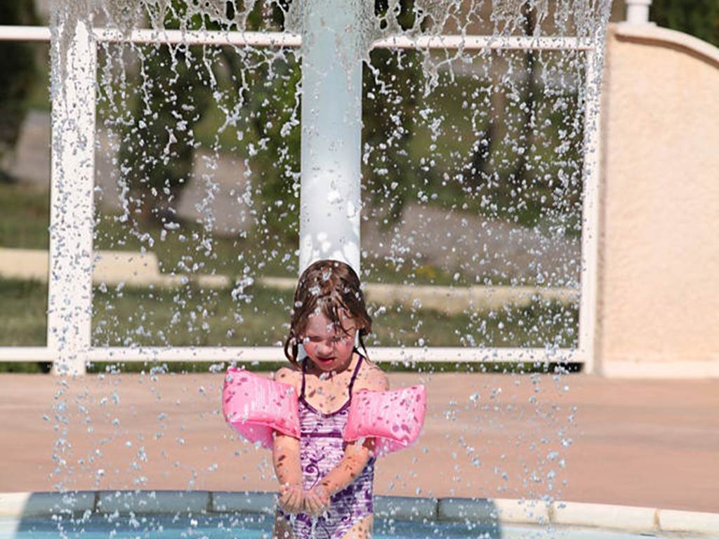 Pataugeoire piscine chauffée enfants