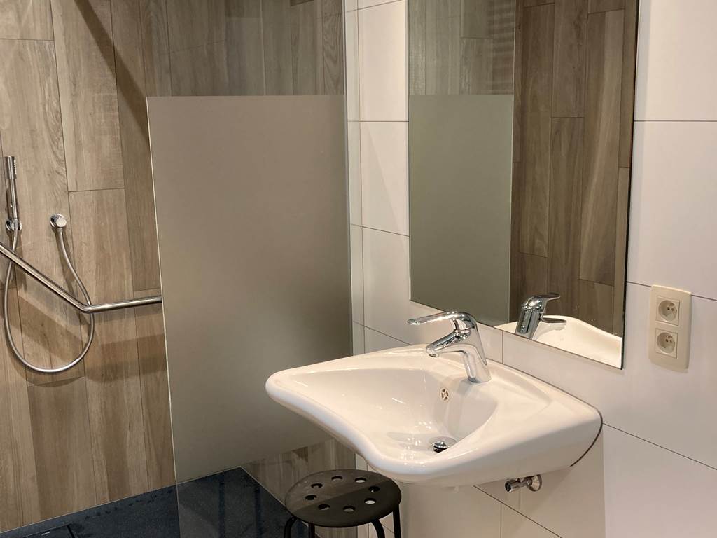 1.6.1. Rez-de-chaussée - SDD-WC PMR (2)