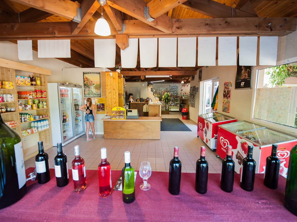Camping Rivie`re de Cabessut a` Cahors_17 © Lot Tourisme - C. ORY