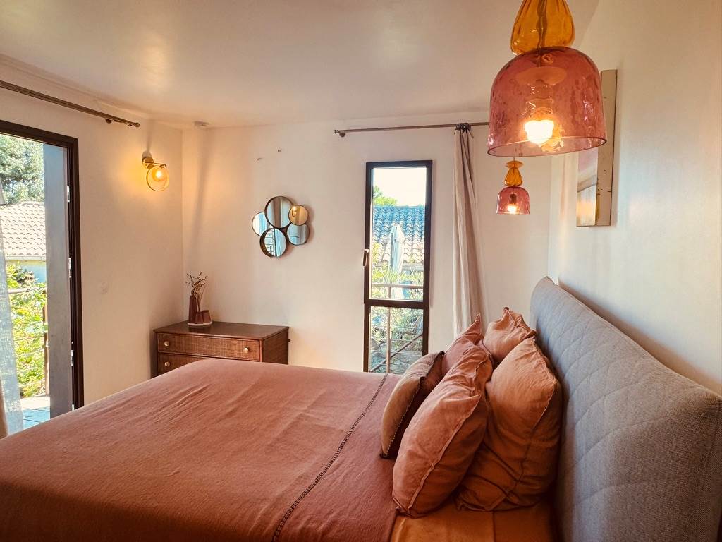 3E05A73C-5710-4355-AA4F-A656D3149246_1_105_c