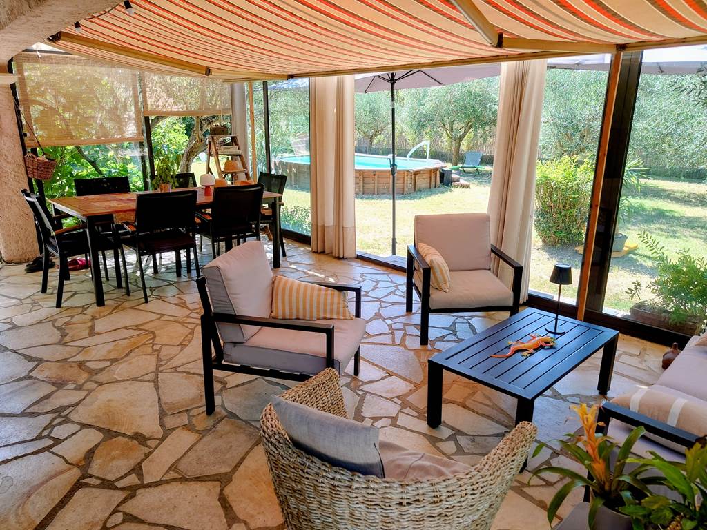 chambre d'hôtes Cigaleo véranda