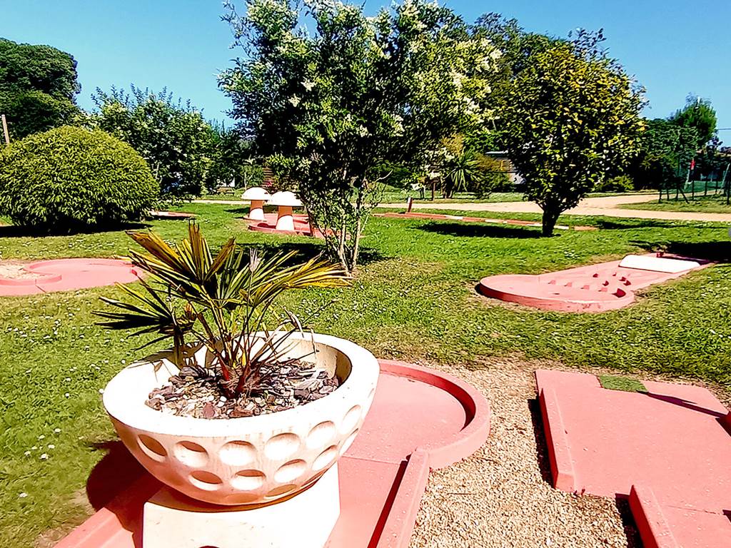 mini-golf-web
