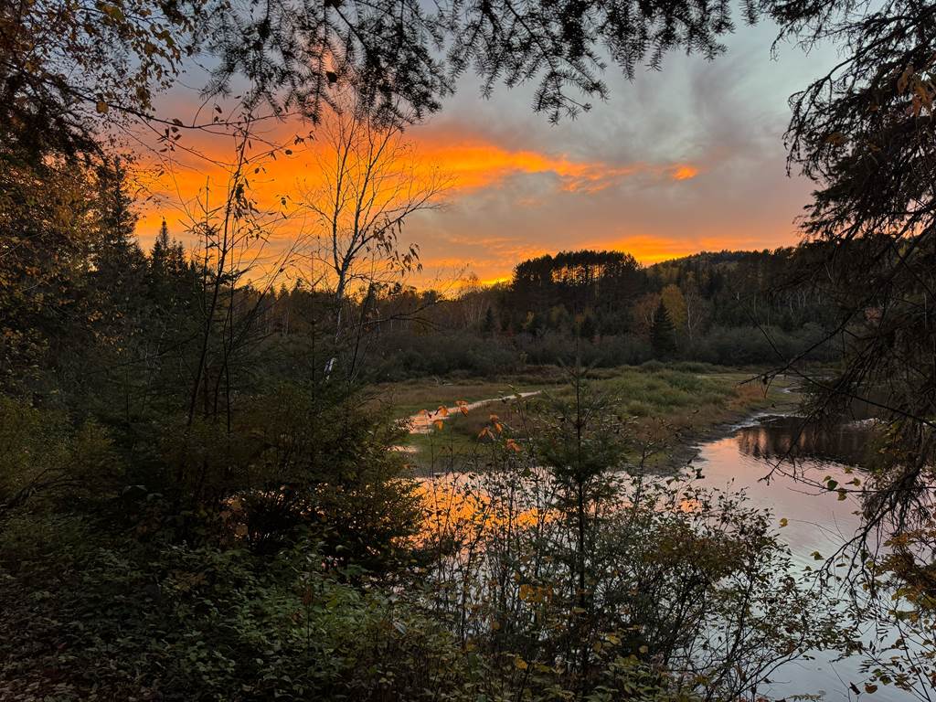 Coucher de soleil domaine le Bostonnais