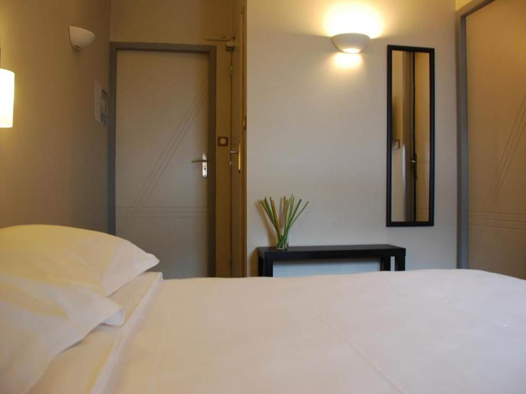 Hotel Ruthenium