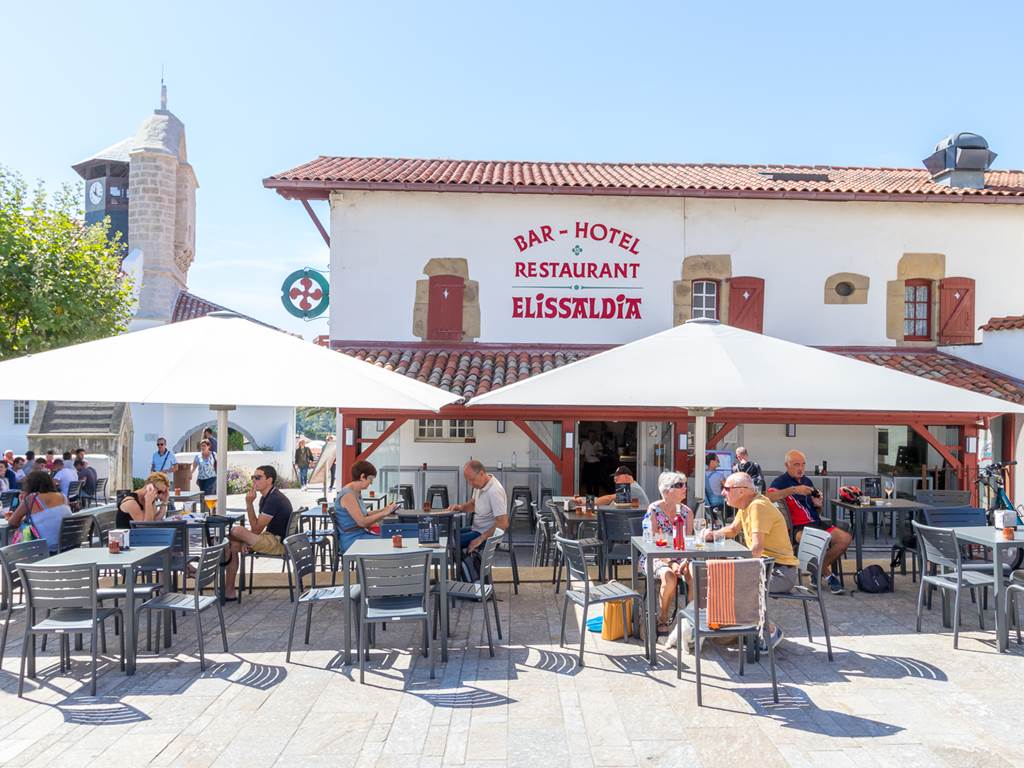Hôtel Restaurant Elissaldia - Place - Bidart