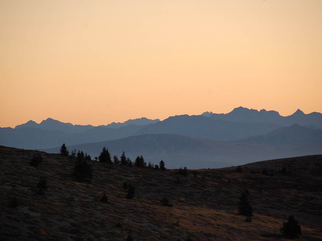 Lever de soleil sur la Montagne de Lure