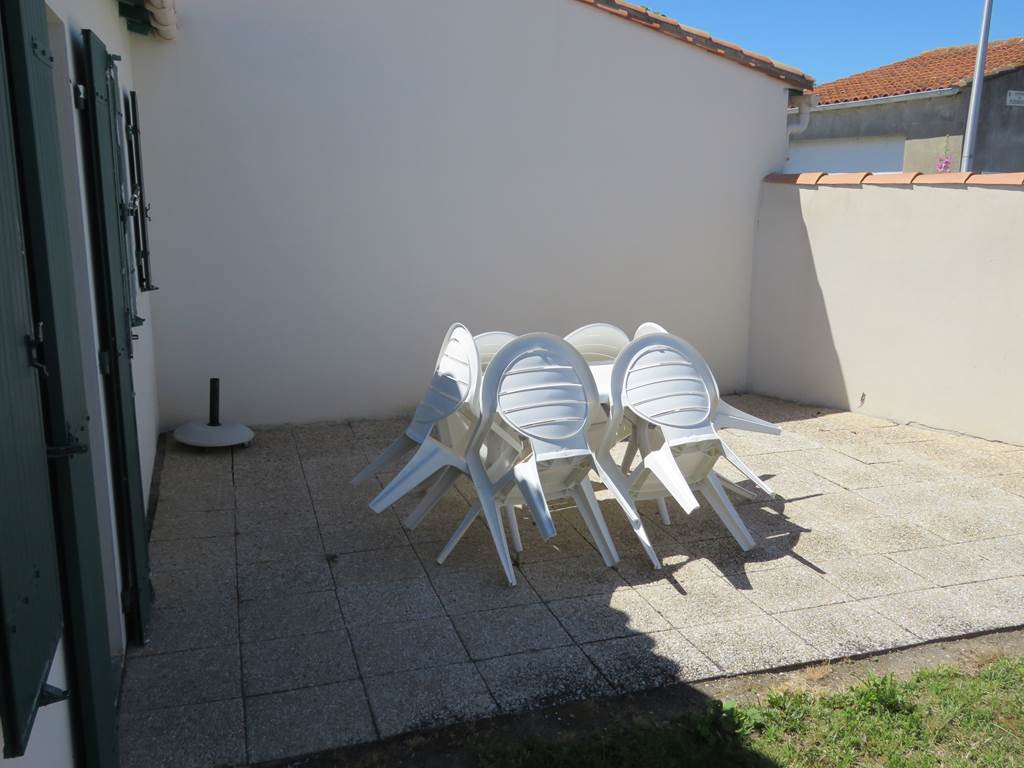 3 patio