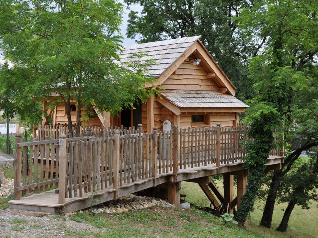 Gîte n°19G2146 "La Cabane du Causse" – LISSAC SUR COUZE