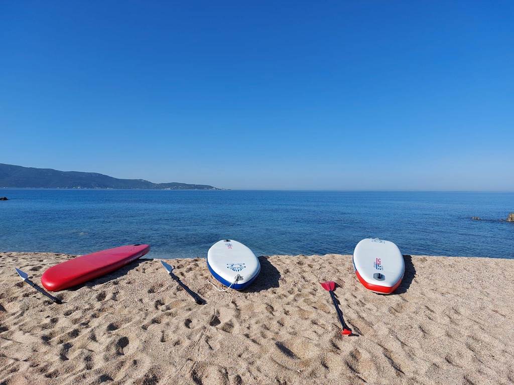 location-de-paddle-corse-plage-d-abbartello
