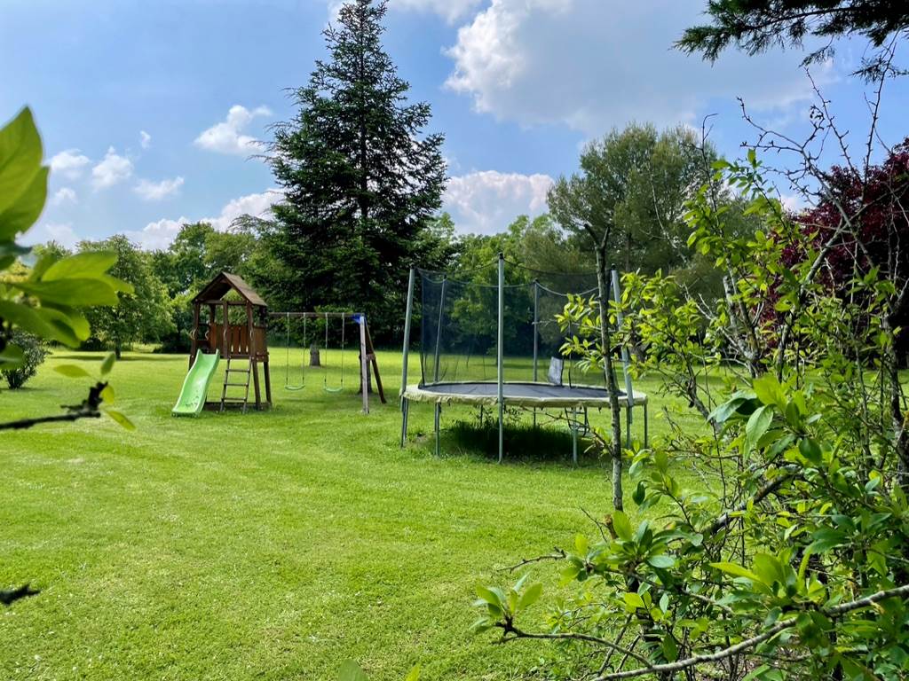 413E1105-88E5-4BDA-BEE7-4CEF1338F1FB_1_105_c