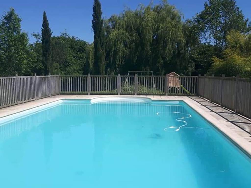 985c1b57-20aa-4e51-b6d1-5d0074da6a3e-1_all_1876