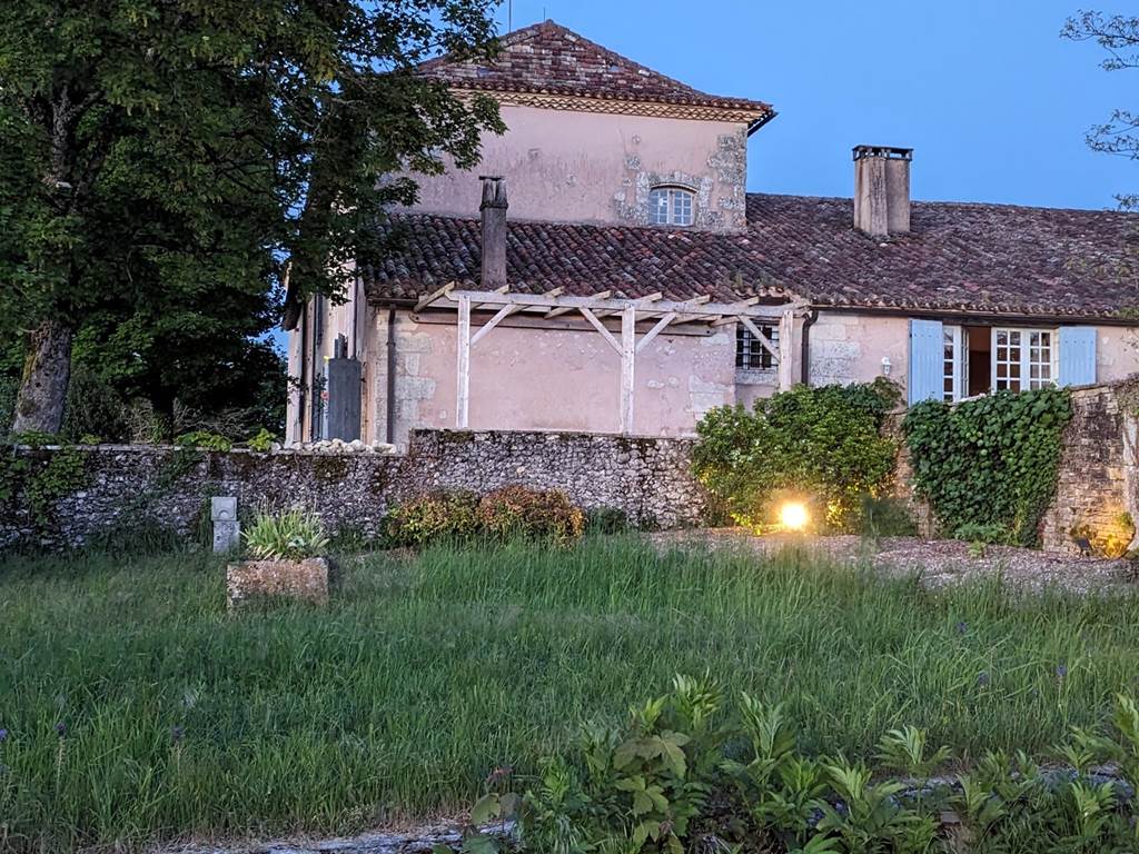 PXL_20240509_170616352