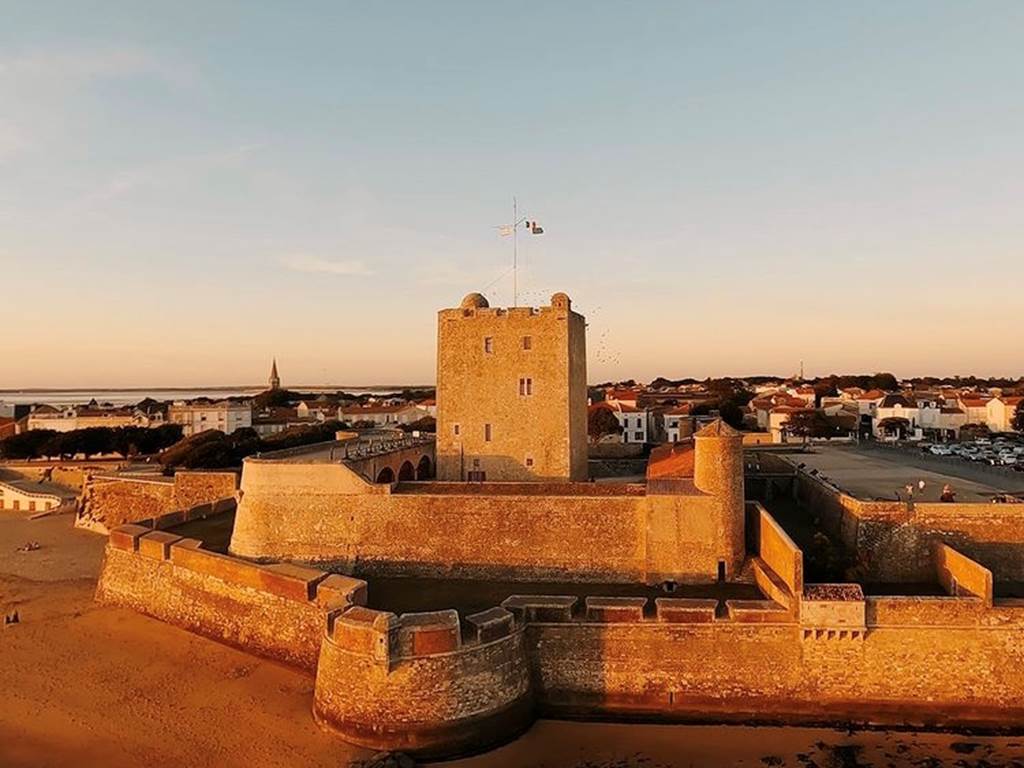 Photo Fort