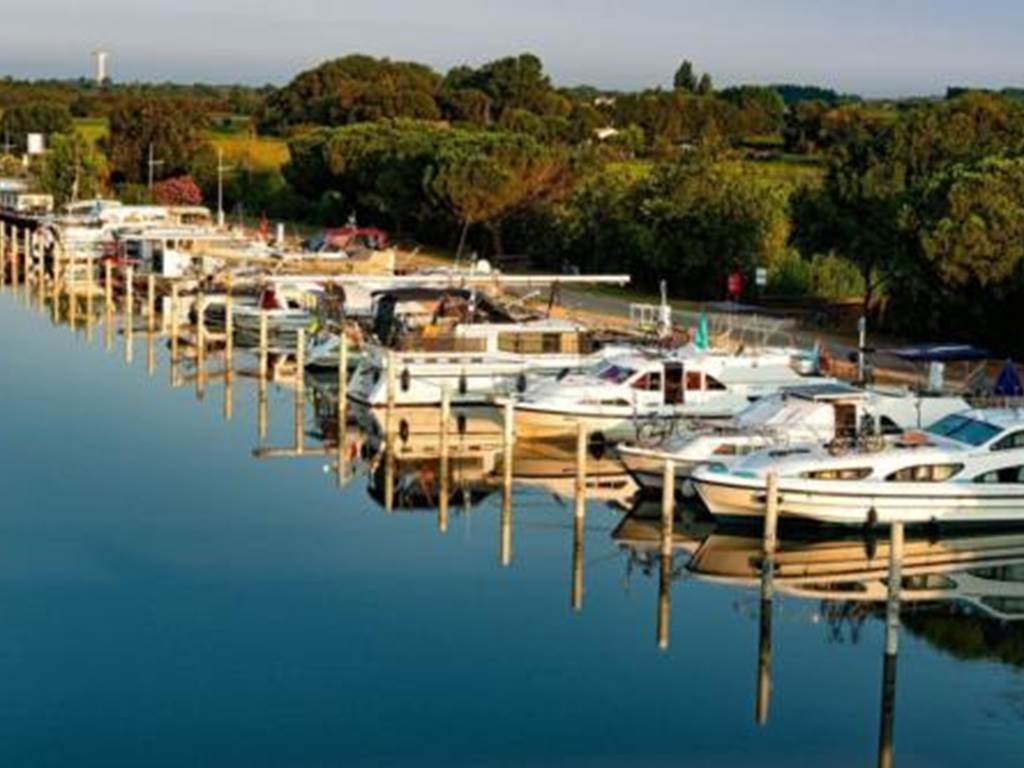 le port vu du pont