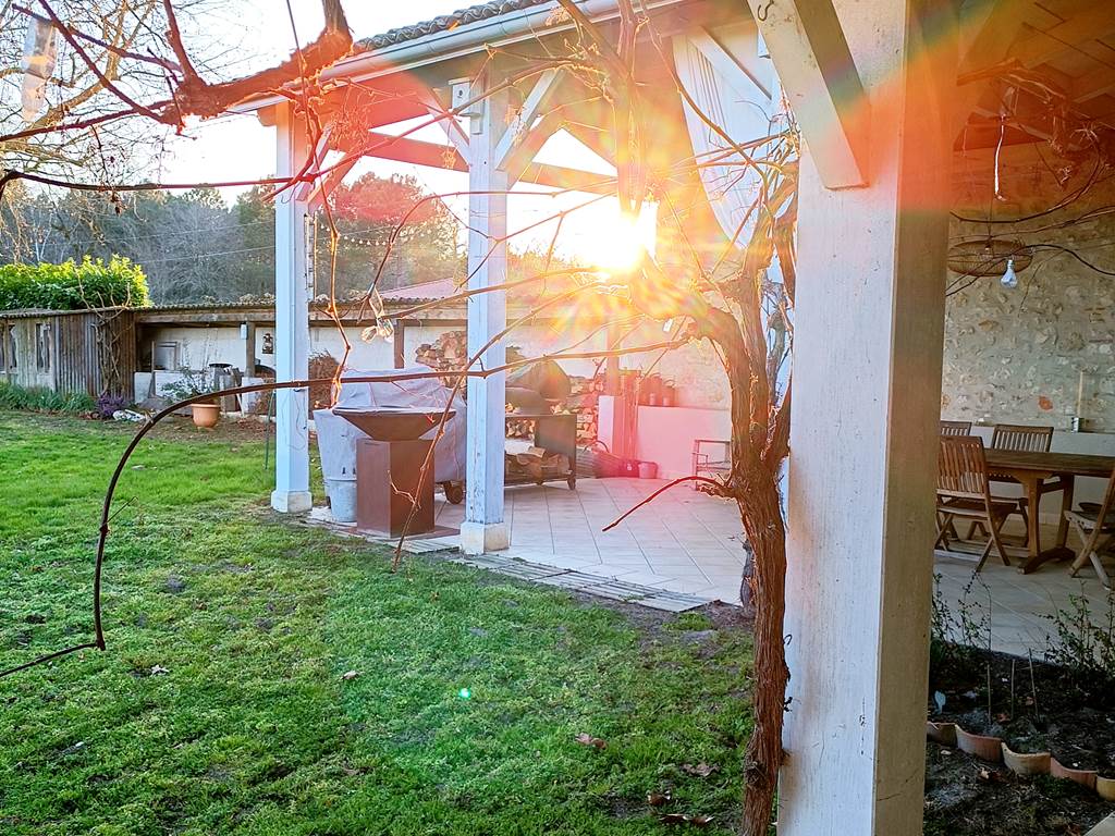 Gîtes, chambre d'hôtes et table d'hôtes gastronomique à Casteljaloux Lot et Garonne, piscine, jacuzzi et spa