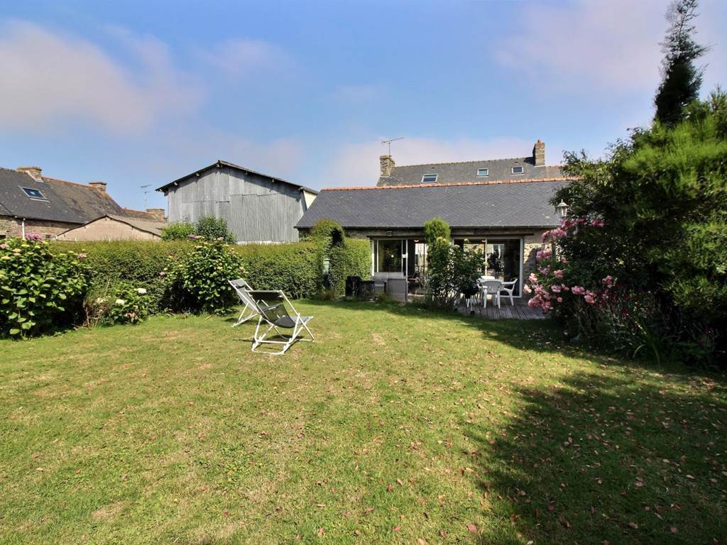 Chambre d'hôtes n°22G320896 "Le Clos des Hortensias" – PLEMY