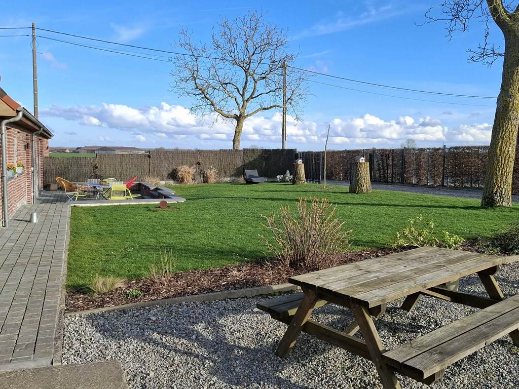 bfd21ea1-48cd-404c-8e0b-49f25e055224