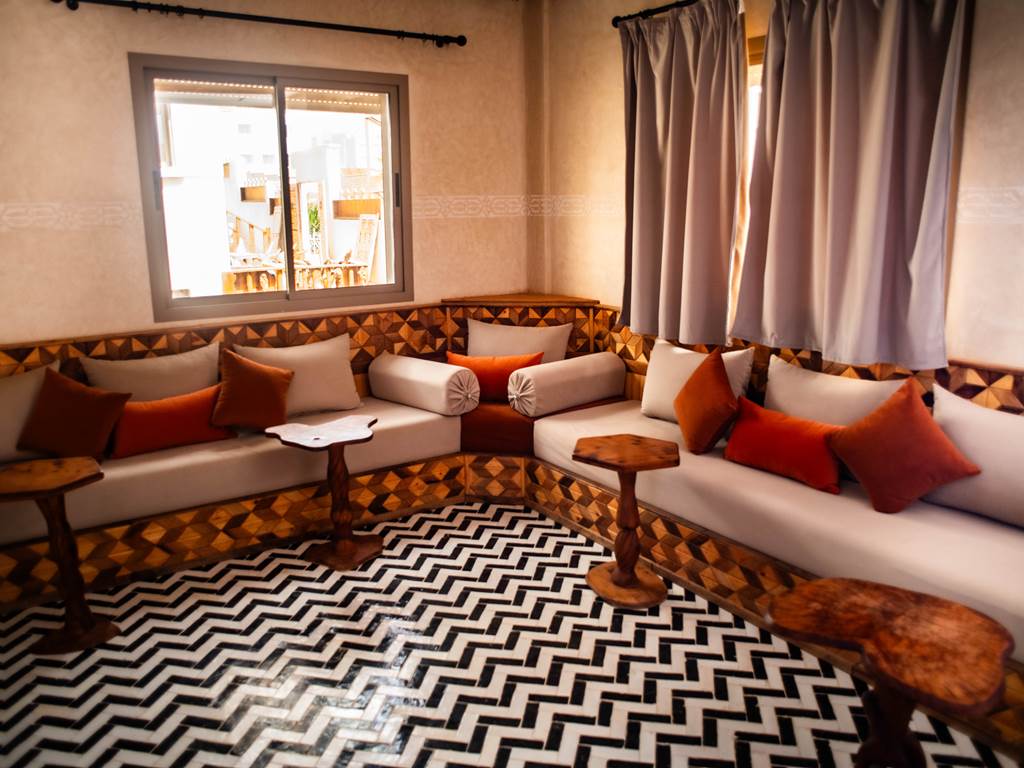 salon petite villa 2