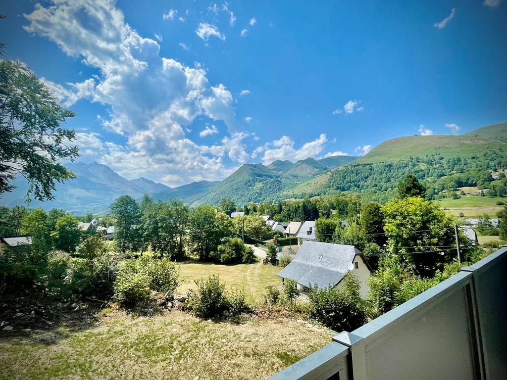 2 terrasses panoramiques sur le Val d'Azun