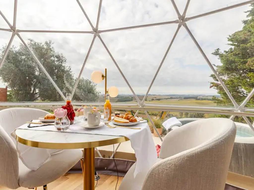 Espace repas et petit déjeuner