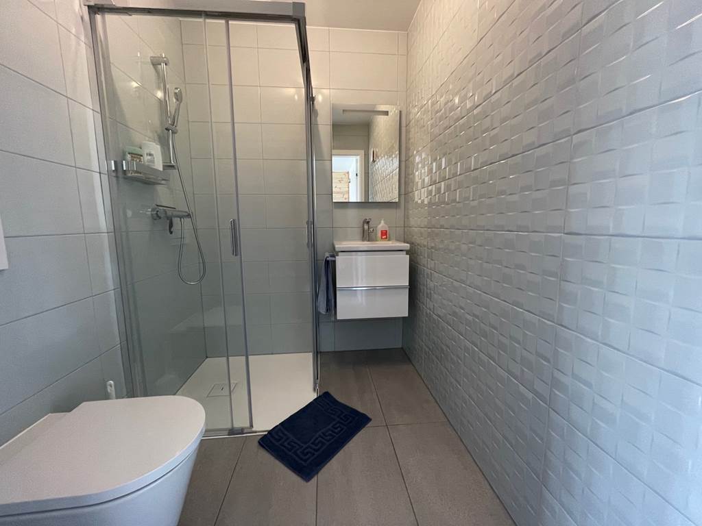Salle de douche moderne