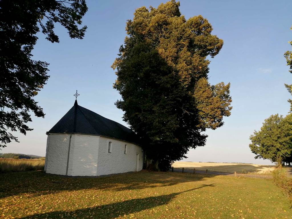 chapelle de Oizy