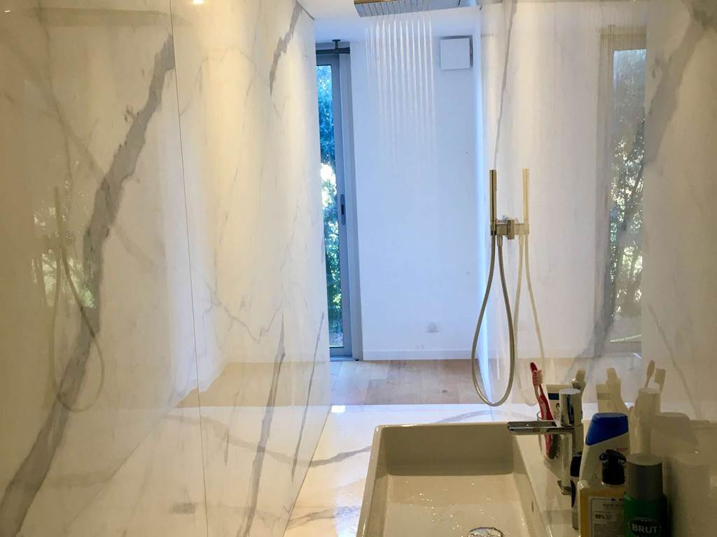 Salle de bain suite Agosta