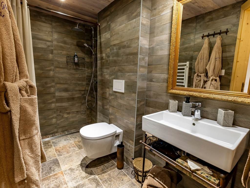 La sdb : Thème la chèvrerie