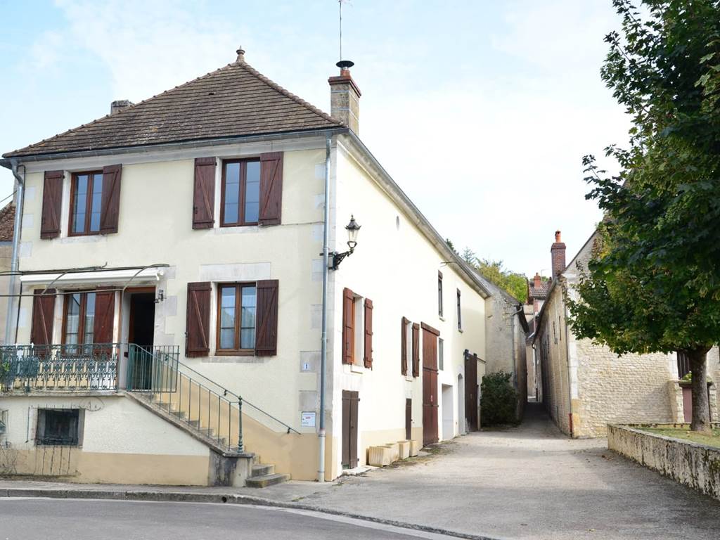 Gite-grande capacité-Yonne-Bourgogne-Chablis-route des vins