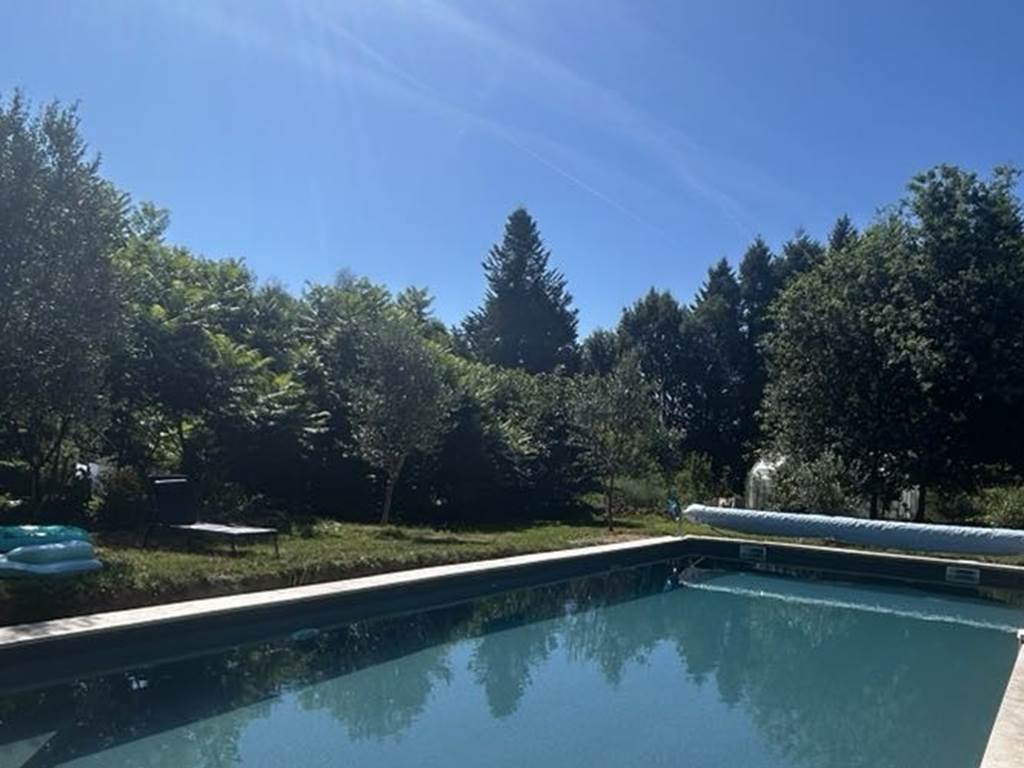 pool 1