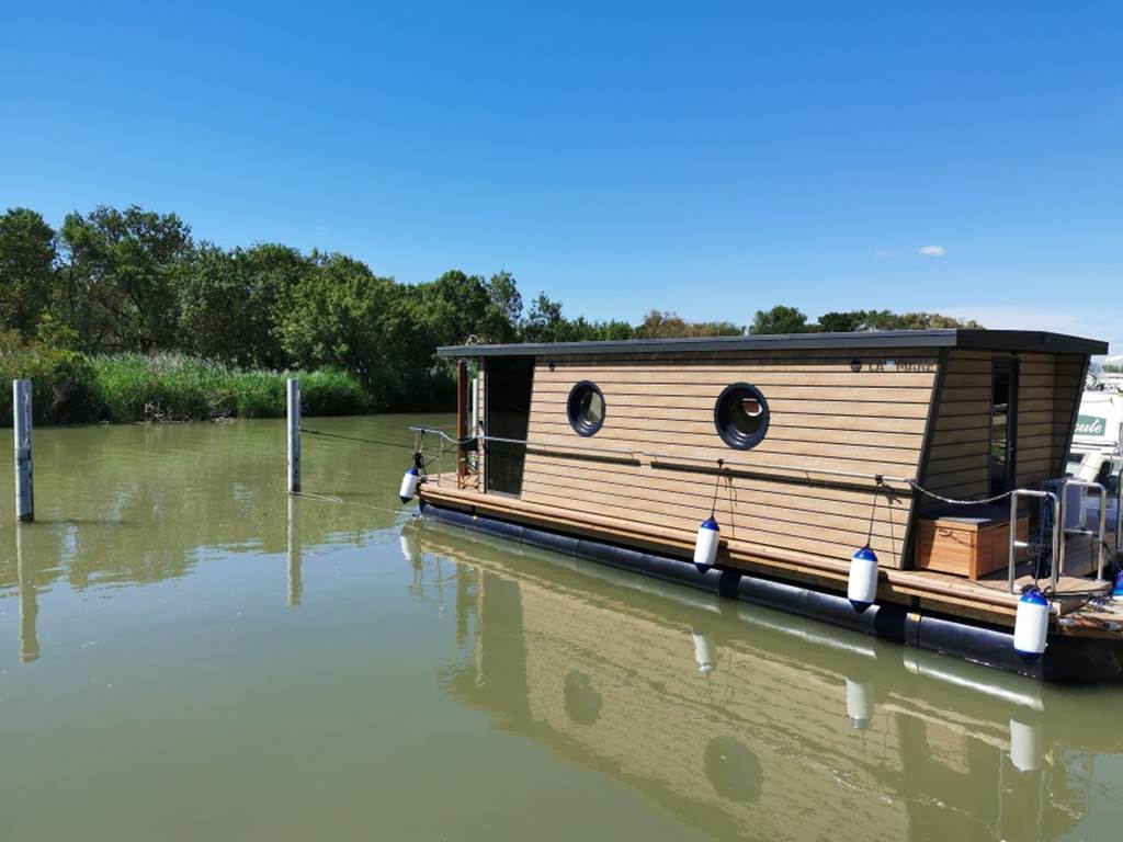 Bateaux  sur le port de Plaisance de Gallician