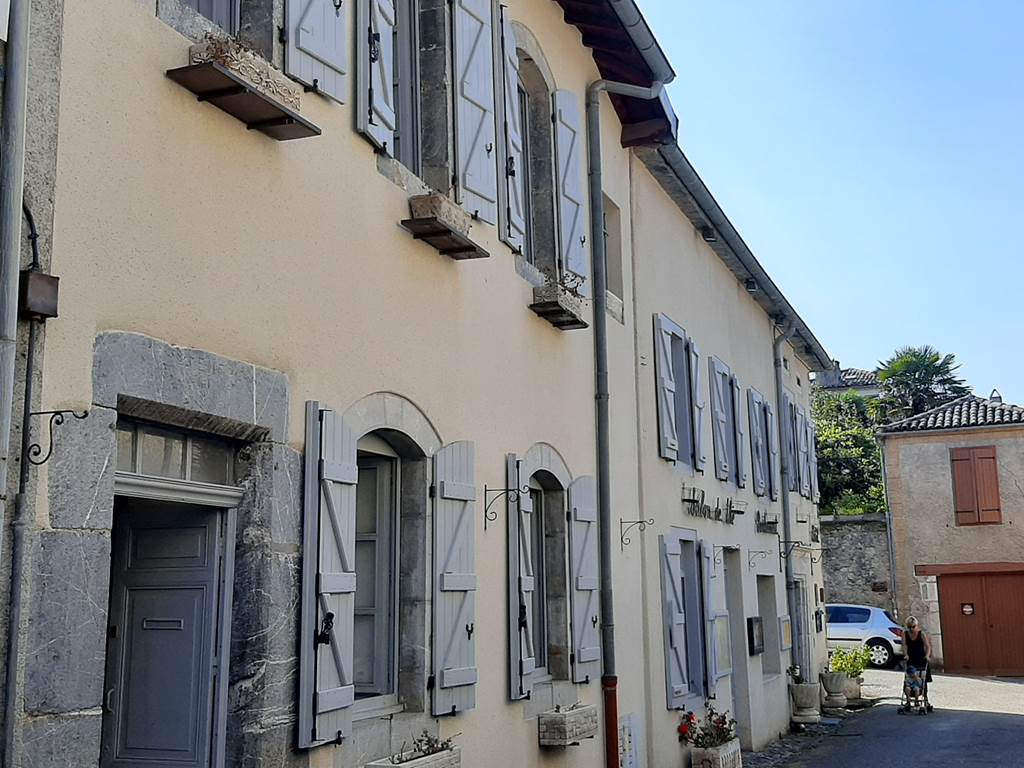 Façade de l'hôtel Candide