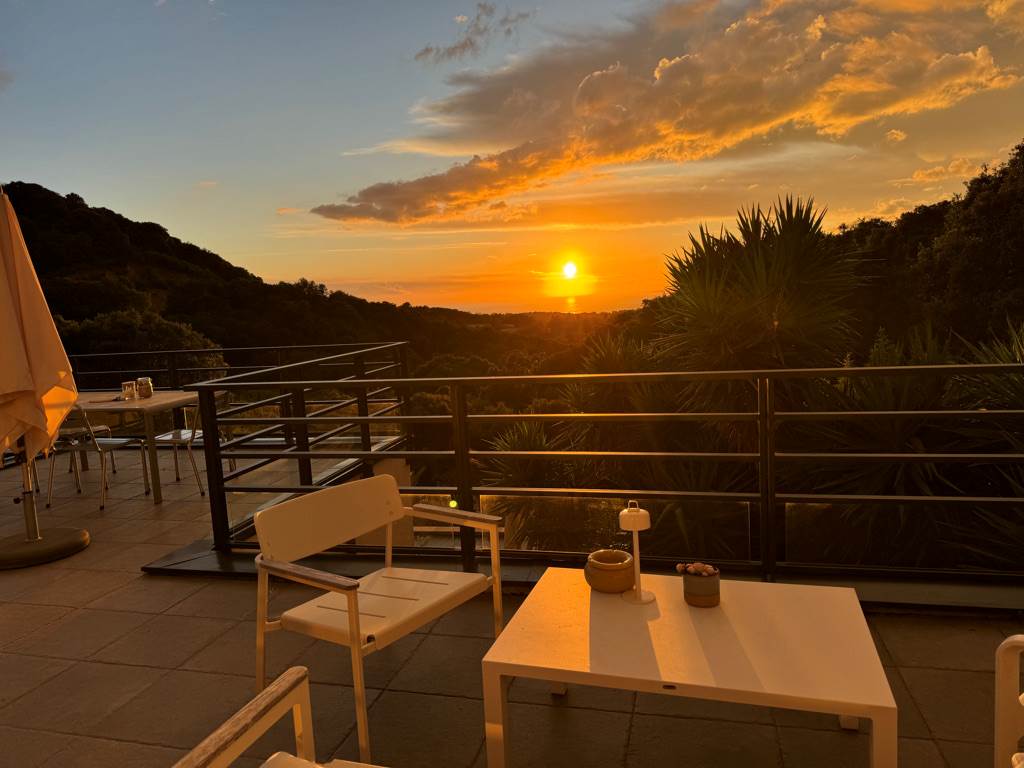 couche de soleil depuis la terasse