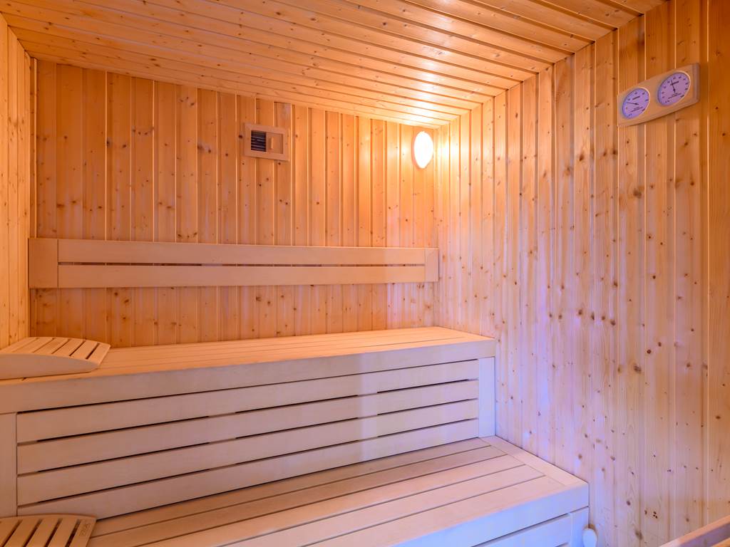 sauna hôtel la marebaudiere vannes