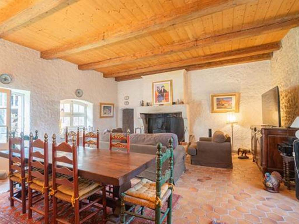 salle-de-séjour-maison-garesché