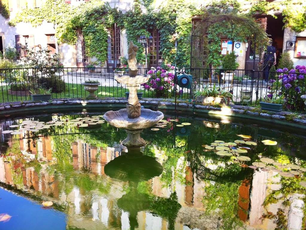 Hostellerie du grand duc ext 7