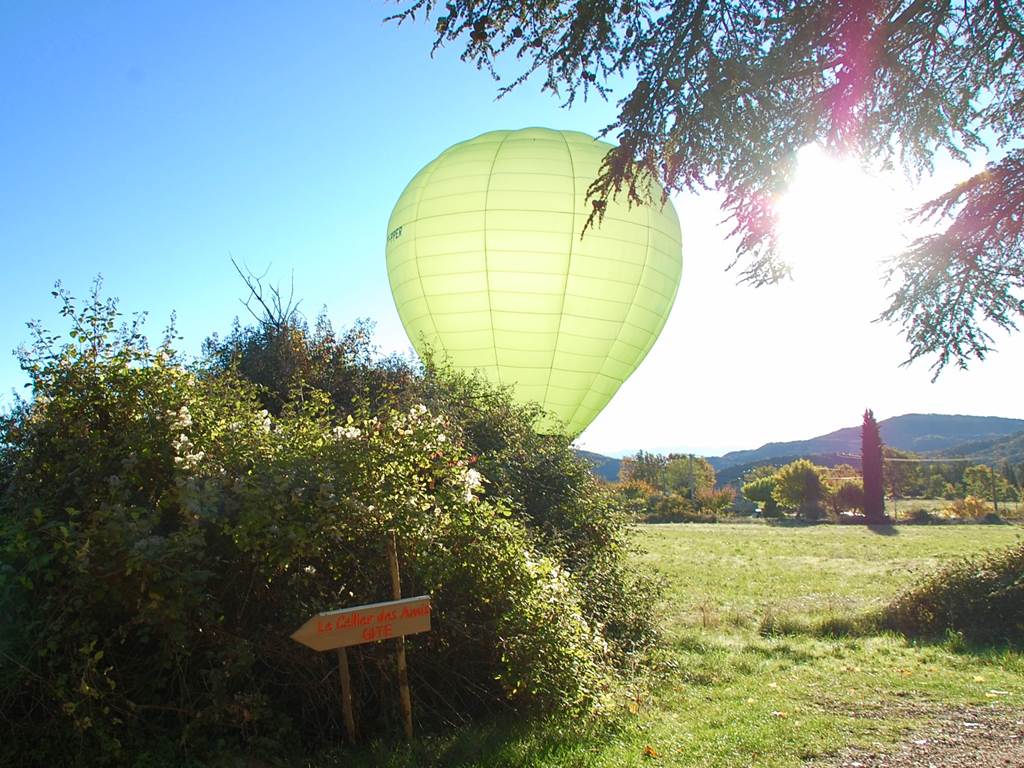 Le Cellier des Amis accueille les passionnés de montgolfières