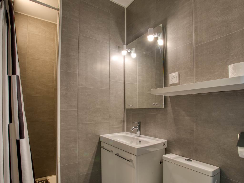 Salle de bain gîte La Treyne