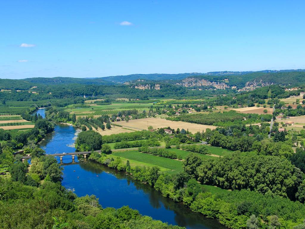 Vue sur la Dordogne depuis Domme