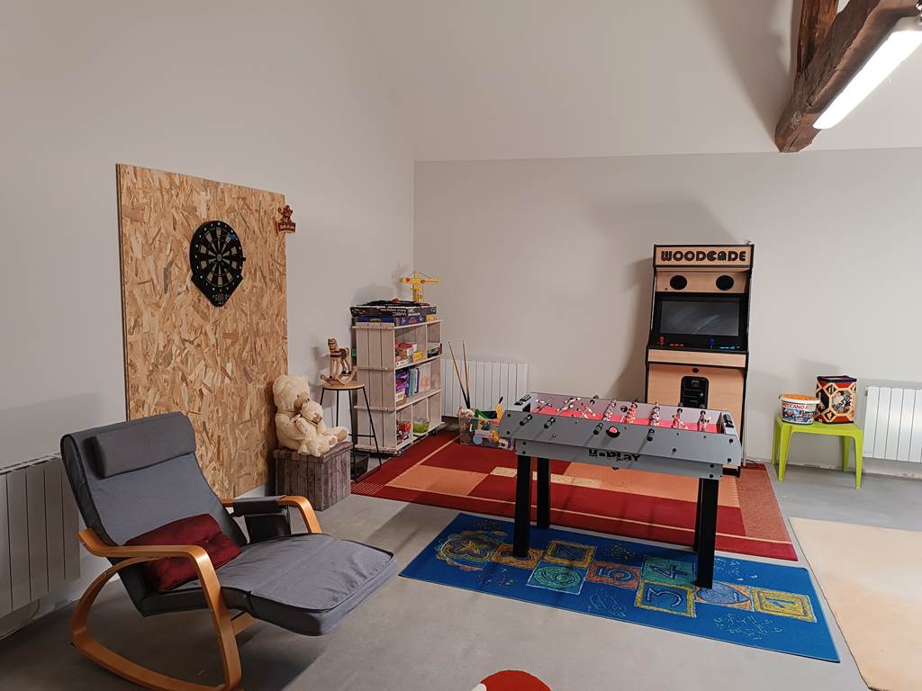 salle-de-jeux-borne-darcade