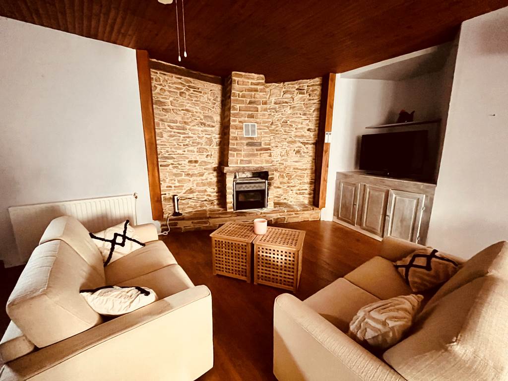 Meublé Au Bonheur Arédien, salon