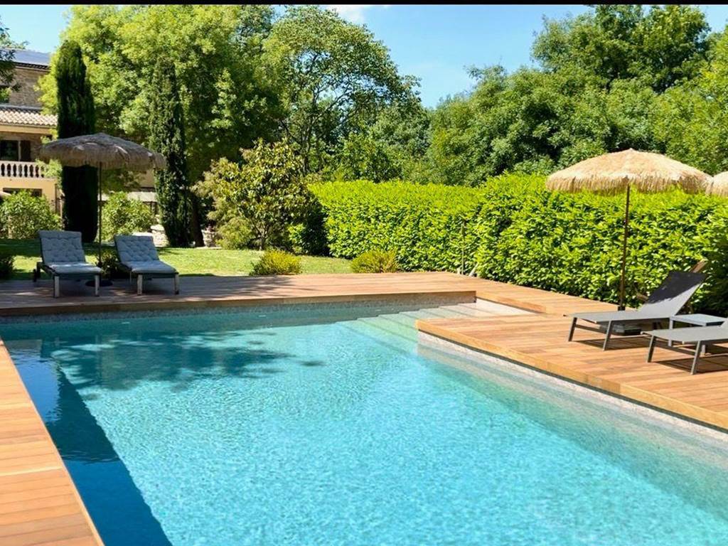 La serre des Mourgues-Nouvelle piscine 2025 (1)