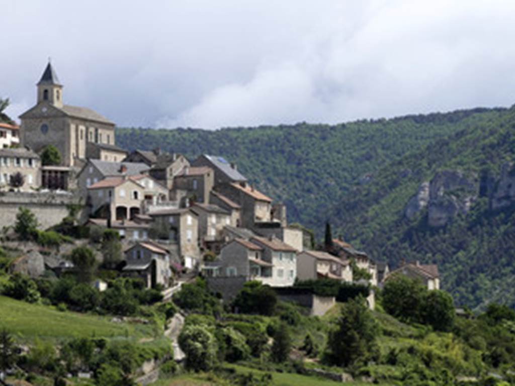 Compeyre petit village medieval